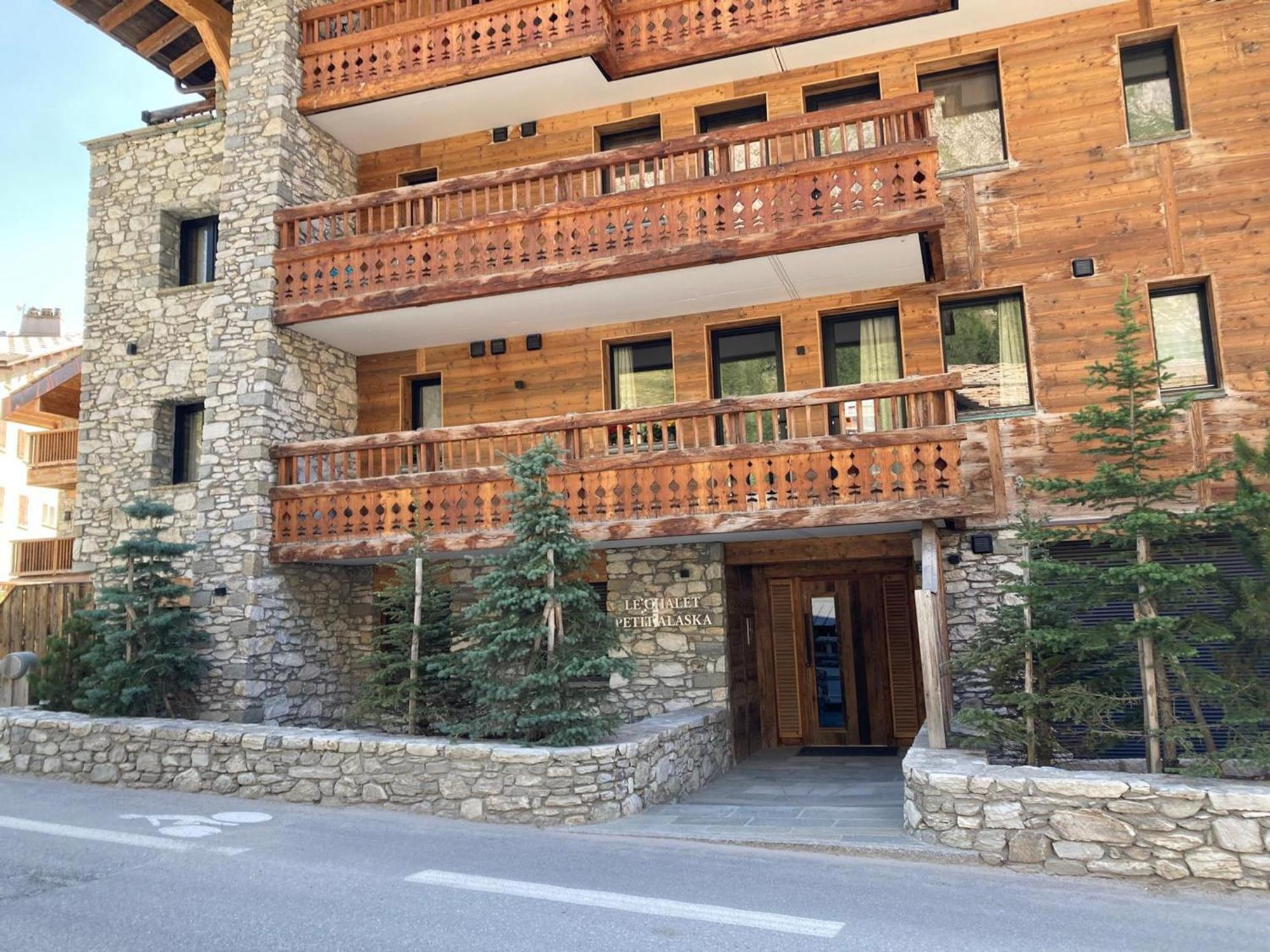 Appartement 95M², Sud-Est, Jacuzzi, Val D'Isere, 4 Suites, Parking, Animaux Ok - Fr-1-567-73 Val-d'Isere Exterior foto